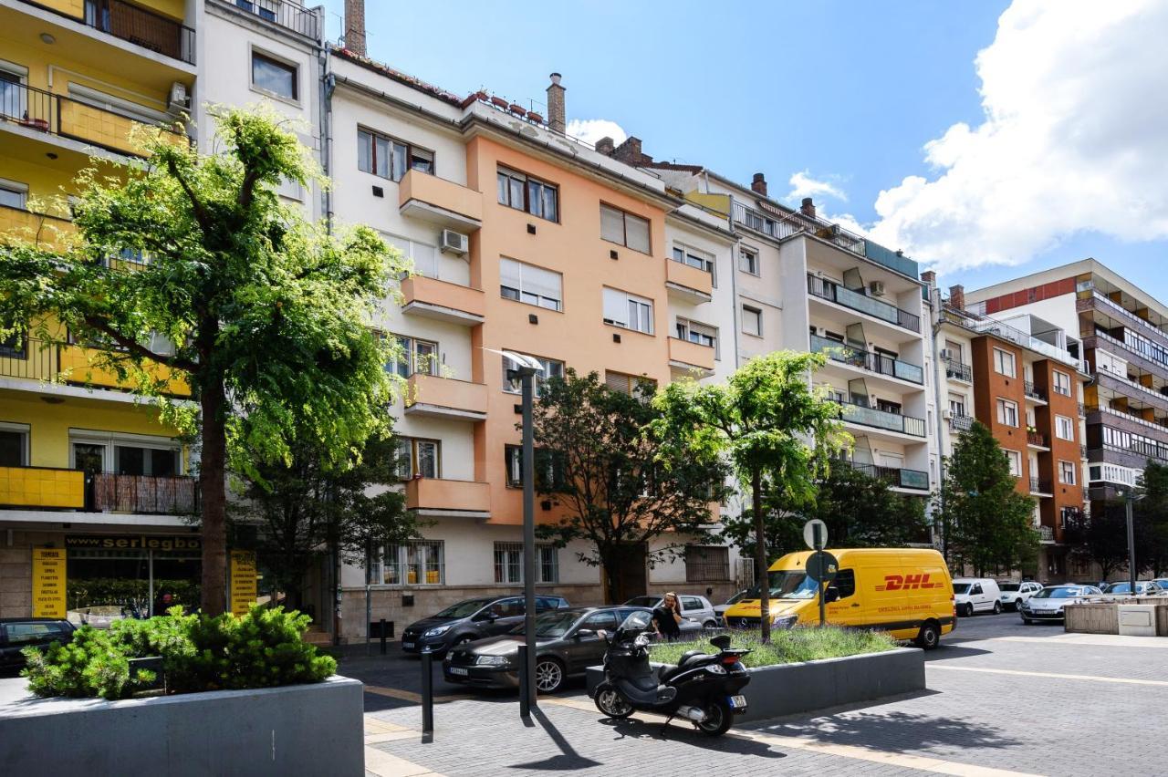 Buda Centre Homes By The Allee Shopping Mall 부다페스트 외부 사진